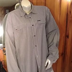 Echo button-down